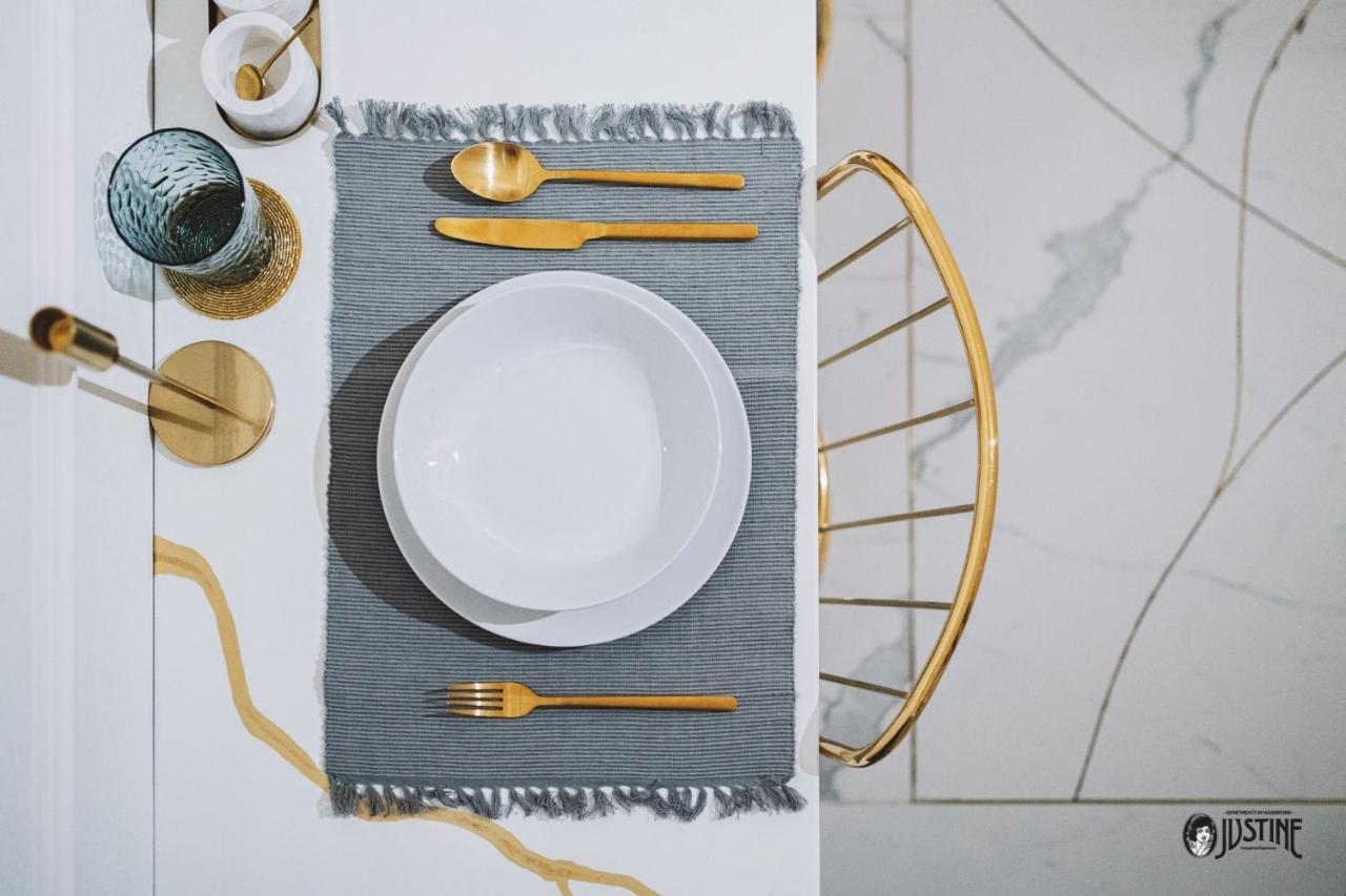 Suite Kintsugi By Justine Apartments Apartamento Turistico En Madrid Rio Eksteriør bilde